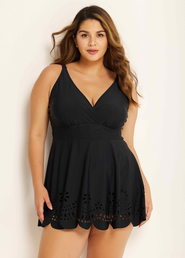 Curvy Black Laser Cut Ruched Swim Skirts For Women One Piece Swimdress