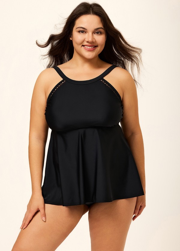 Black Scoop Neck Cutout Edge Plus Size Modest Tankini Swimsuit Top