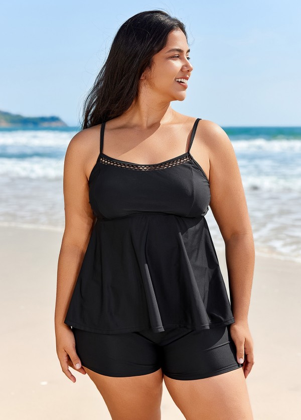 Black Cutout Edge Scoop Neck Plus Size Tankini Top