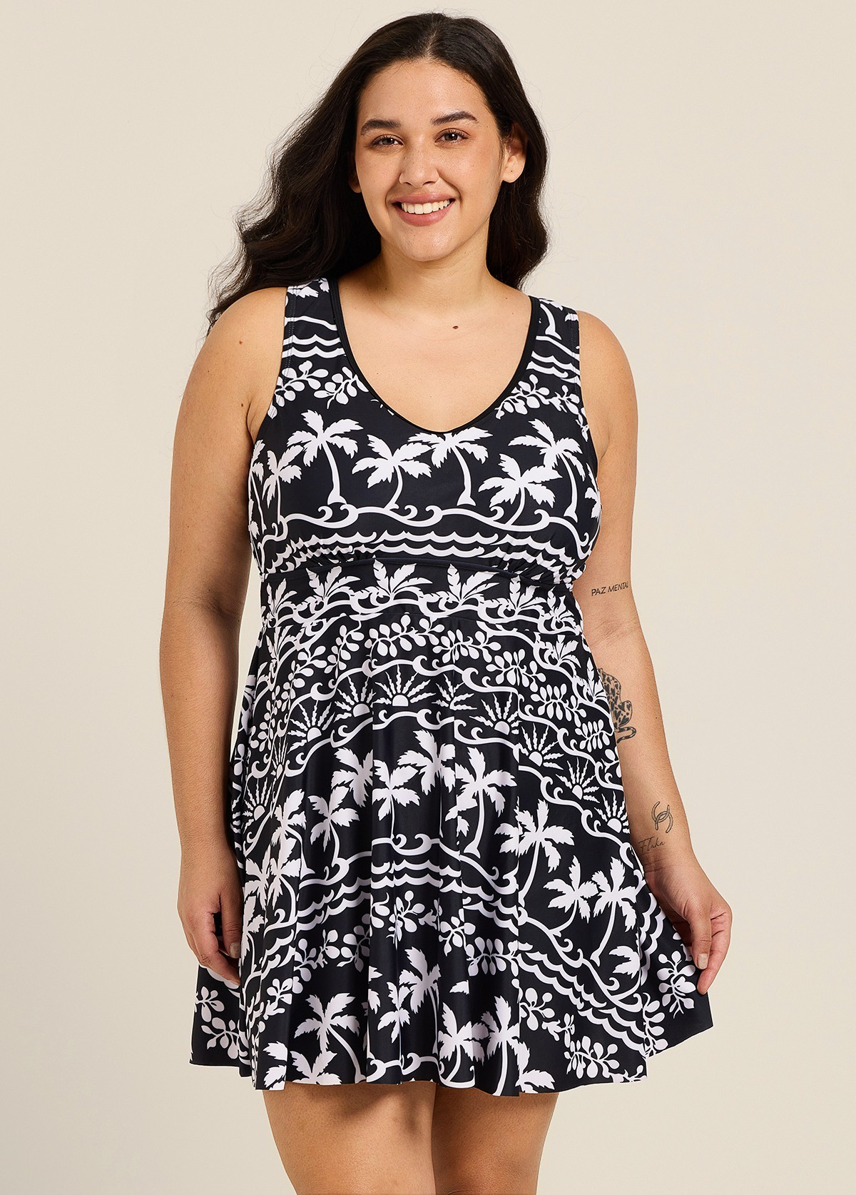 Black White Tropical Print Sleeveless Modest Padded Cross Back Plus Size Swimsuit Swimdress Set