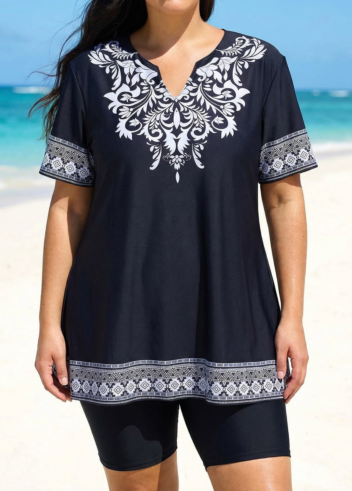 Curvy Black V Neck Loose Short Swimsuit Tankini Top