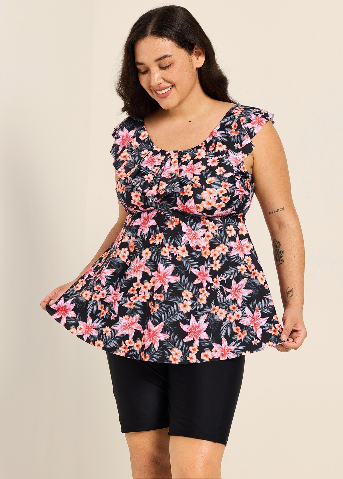 Black Pink Floral Print Scoop Neck Built In Bra Ruffle Plus Size Women's Swimsuit Tankini Top