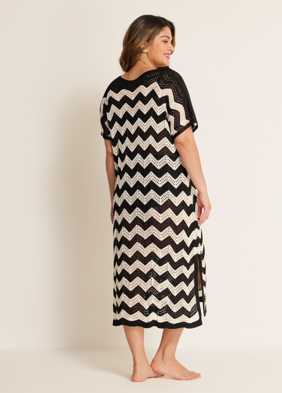 Black And White Geometric Slit Hem Cutout Swimsuit Cover Up