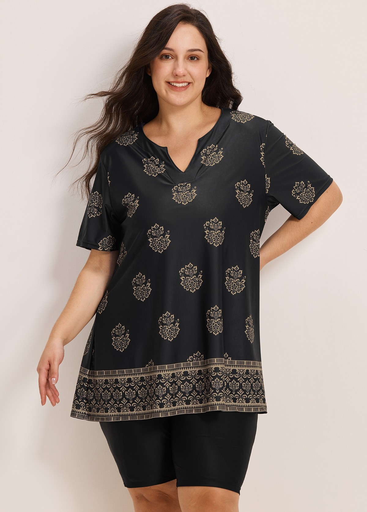 Curvy Black Floral V Neck Loose Short Sleeves Swimsuit Tankini Top