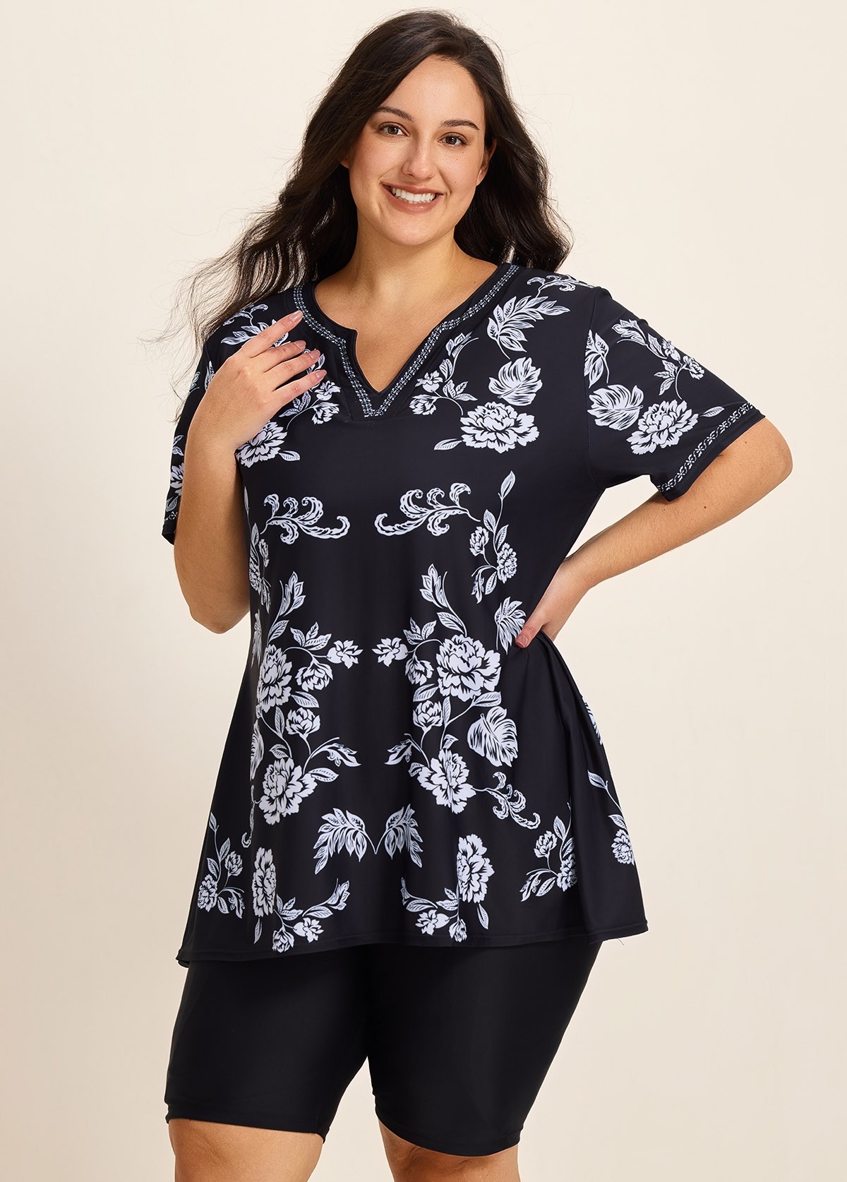 Black Floral V Neck Loose Short Plus Size  Swimsuit Tankini Top