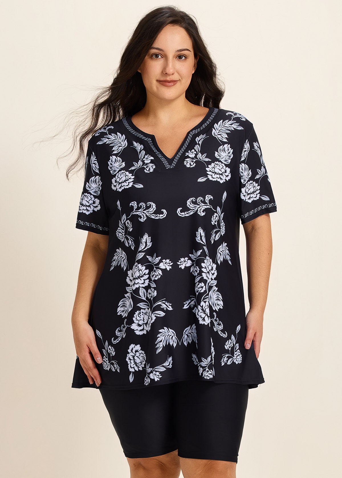 Black Floral V Neck Loose Short Plus Size  Swimsuit Tankini Top